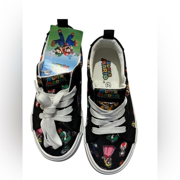 NEW- Super Mario Kids Shoes- Sneakers/Tennis Shoes Size -12 Little Kids/Toddlers - Picture 3 of 11